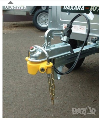 Универсален заключващ механизъм за теглич на каравана и ремаркета против кражба с два ключа , снимка 5 - Ремаркета - 38524052