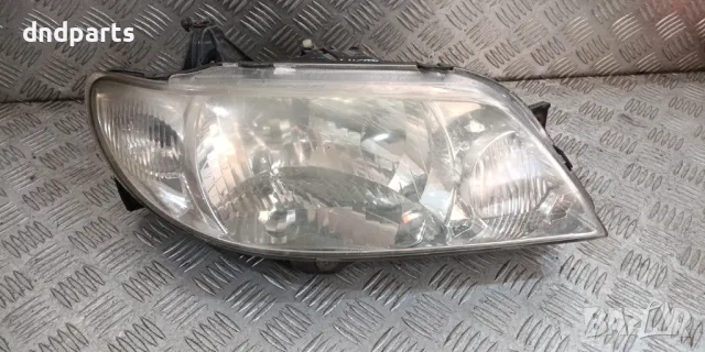 Десен фар Mazda 323 2002г.	