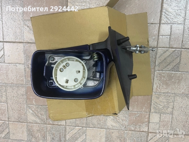 Огледало дясно VW polo, снимка 4 - Части - 51779236