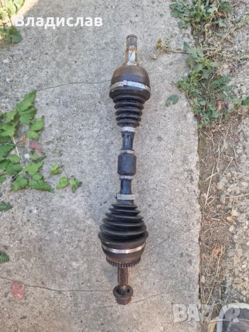 Полуоска къса Volvo v40 1.9 115 коня, снимка 2 - Части - 51880237