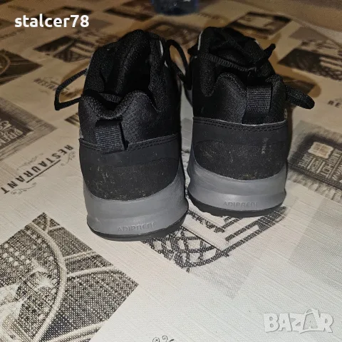 Детски маратонки Adidas, снимка 3 - Детски маратонки - 56350468
