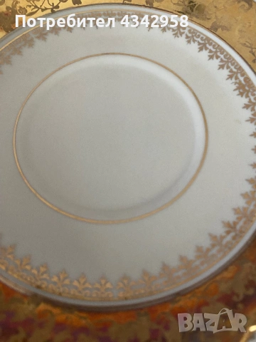 Винтидж порцеланова чинийка  Hutschenreuther Arzberg Bavaria (Германия) .1928-1950г., снимка 3 - Антикварни и старинни предмети - 53959991