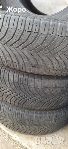 Гуми Michelin CrossClimate 215/60 R16, снимка 3 - Гуми и джанти - 56549952