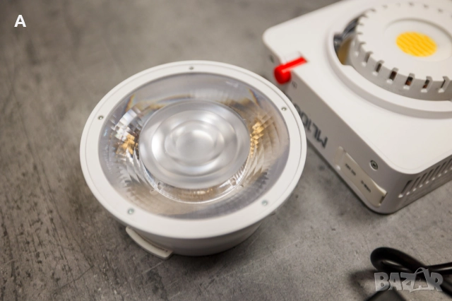 Godox ML100Bi Bi-Color LED – като НОВА 10/10, снимка 5 - Светкавици, студийно осветление - 52902696