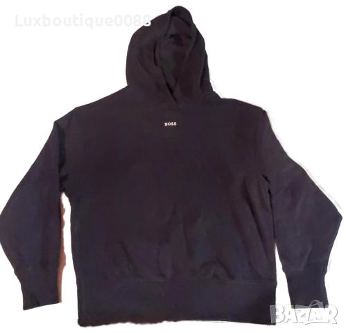 Използван в отлично състояние суичър Boss S
