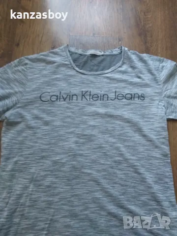 Calvin Klein - страхотна мъжка тениска , снимка 2 - Тениски - 47694302