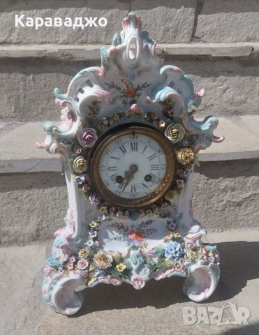 Античен Порцеланов Часовник, снимка 3 - Антикварни и старинни предмети - 51611058