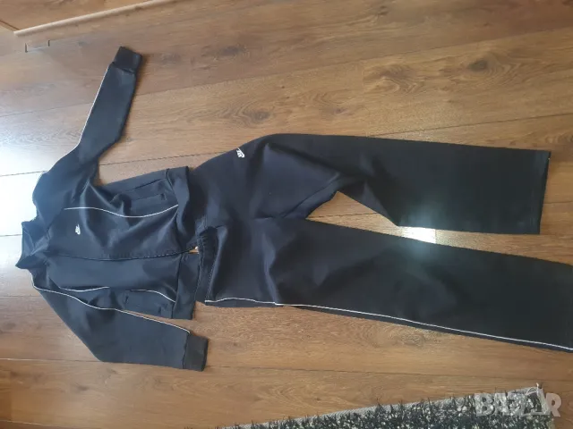 Nike комплект /сет, снимка 2 - Спортни екипи - 47810194