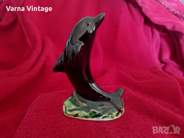 Порцеланова статуетка Делфин.