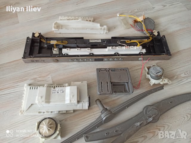 Съдомиялна Bosch SMV53M30EU на части 