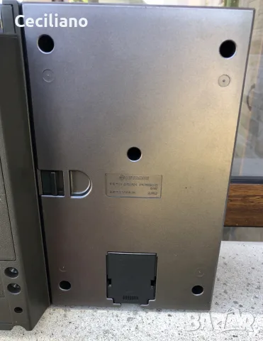 радиокасетофон HITACHI TRK-9100E, снимка 11 - Радиокасетофони, транзистори - 56242943