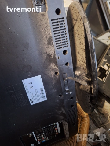 оригинална стойка крачета телевизор SAMSUNG модел  LE26A457C1D, снимка 5 - Стойки, 3D очила, аксесоари - 53033688