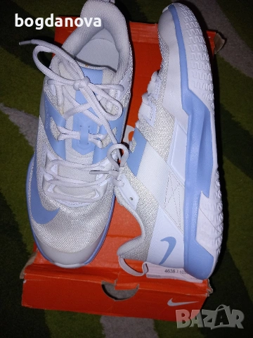 Нови оригинални маратонки Nike, 39 номер