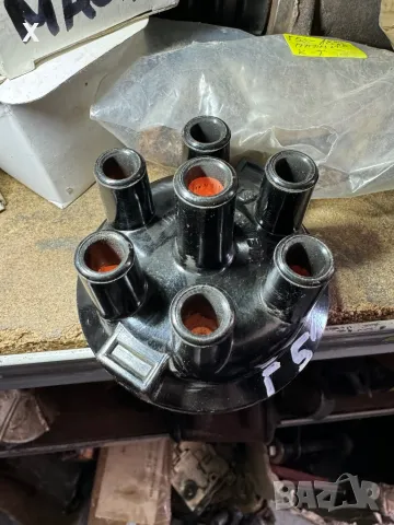 ГАЗ 51 Дистрибуторна капачка делко НОВА ОРИГИНАЛНА 