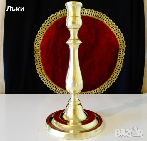 Бронзов свещник 25 см.,490 гр.,викториански стил. , снимка 2 - Антикварни и старинни предмети - 52012681
