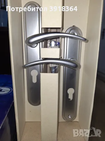 Дръжки за врати МЕТАЛ