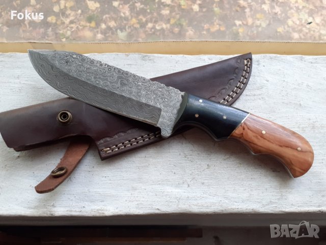 Страхотен ловен нож дамаска стомана нов с кожена кания, снимка 1 - Антикварни и старинни предмети - 38286224