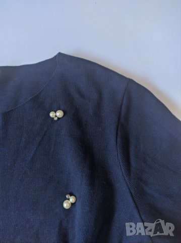 Дамска блуза с перли , снимка 2 - Блузи с дълъг ръкав и пуловери - 30874739
