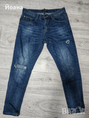 Мъжки дънки 32 номер, при интерес ще измеря талия и дължина.