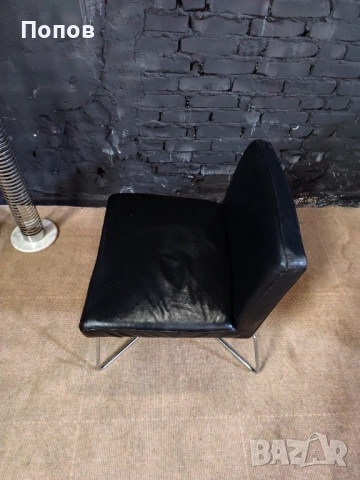 Нископрофилен черен стол, снимка 5 - Столове - 52356060