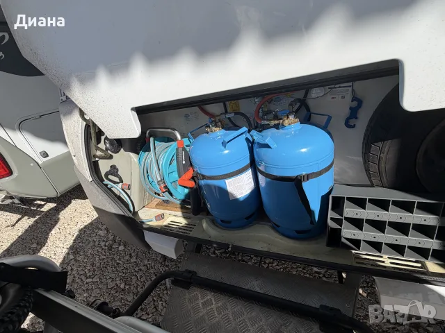 каравана Knaus Nordic Plus 590, снимка 13 - Каравани и кемпери - 56515685