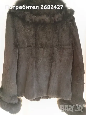 Палто Черно с Косъм, снимка 4 - Палта - 47660756