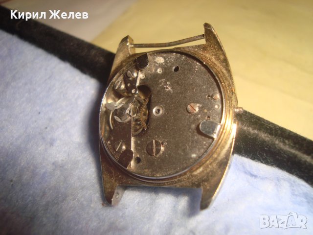 RUHLA LOLA MADE in DDR Стар НЕМСКИ ПОЗЛАТЕН Мех. РЯДЪК МОДЕЛ КОЛЕКЦИОНЕРСКИ ЧАСОВНИК РУХЛА ГДР 17355, снимка 2 - Антикварни и старинни предмети - 37372513