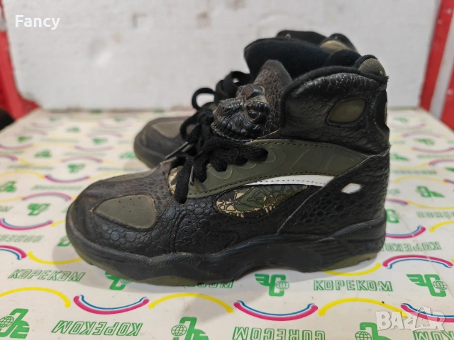 Уникални детски кецове LA Gear 30 номер , снимка 4 - Детски маратонки - 53336209