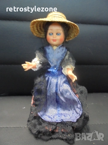 № 8549 стара малка кукла  