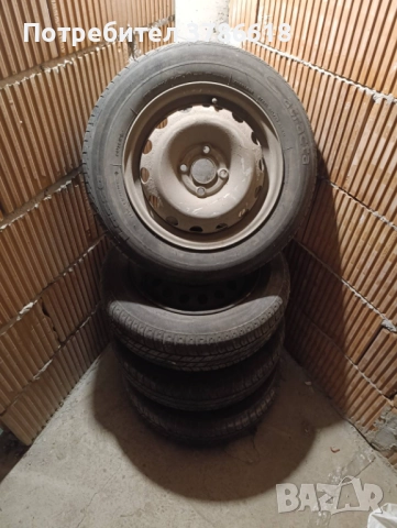 Джанти с гуми R14  40 лв./20,45 евро за 4 бр.