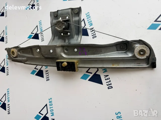 827217099R заден ляв стъклоподемник механизъм от Dacia Sandero 3, двигател H4DF480, 1.0 TCe ECO-G, снимка 2 - Части - 55836696