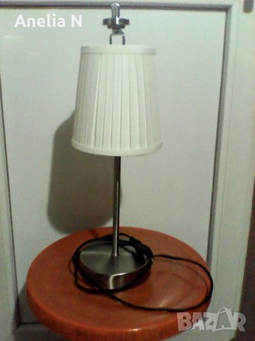 Настолна лампа, снимка 2 - Настолни лампи - 29335759