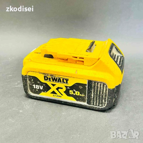 Батерия DEWALT 18V 5.0Ah, снимка 2 - Други инструменти - 54157740