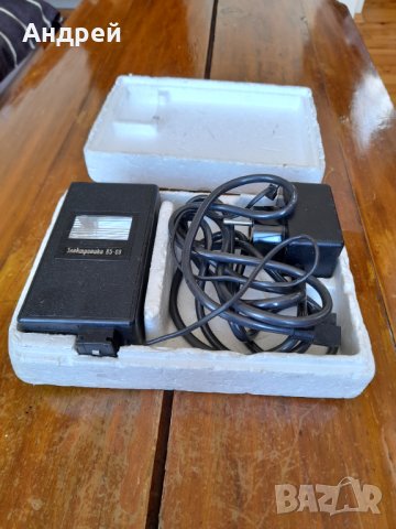 Стара светкавица за фотоапарат Електроника В5-08, снимка 2 - Други ценни предмети - 37117605