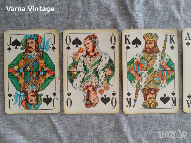 Чифт редки тестета карти в оригинален кожен калъф. COEUR ГДР Германия., снимка 7 - Карти за игра - 52224664