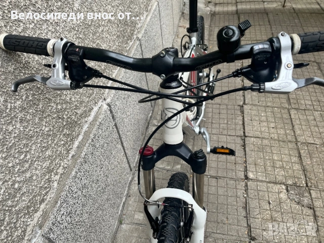 Алуминиев велосипед колело 26 цола 27 скорости много запазено внос от Австрия тел 0899440489, снимка 10 - Велосипеди - 53968760