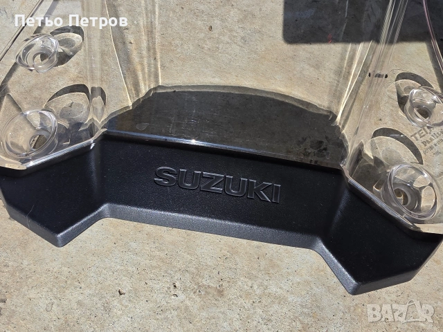 Suzuki V-storm 2020г слюда, снимка 2 - Части - 52572660