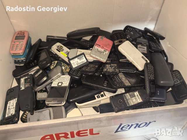 телефони за части, снимка 2 - Резервни части за телефони - 53153809