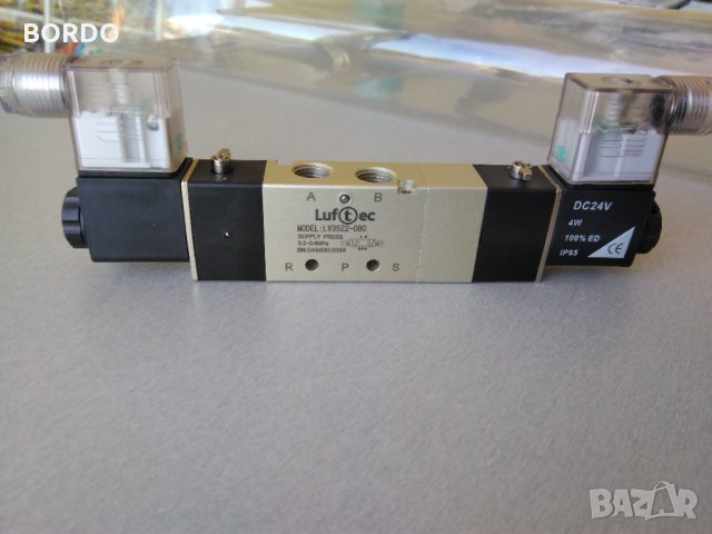 Пневматичен разпределител 1/4 с 2-бобини LUFTEC тип 5/3, снимка 2 - Други машини и части - 30637893