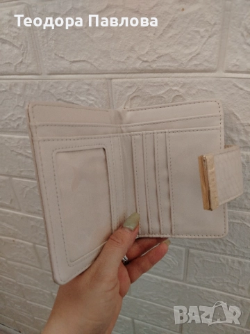 Дамско портмоне Mohito, снимка 5 - Портфейли, портмонета - 52905076