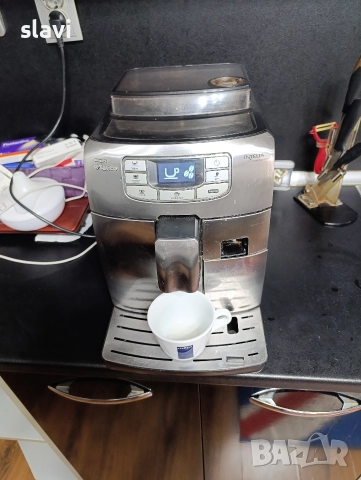 Кафемашина робот Saeco Intelia, снимка 7 - Кафемашини - 52712959