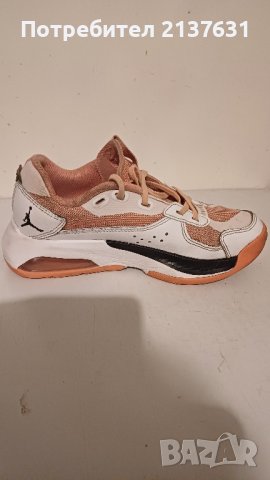 МАРАТОНКИ  Nike  -  N 35 ,5 , снимка 3 - Маратонки - 44348444