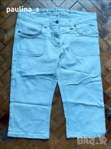 Три различни броя / Дамски маркови бермуди "Hirsch", "Multiblue" и "New York & company" , снимка 16 - Къси панталони и бермуди - 32661799