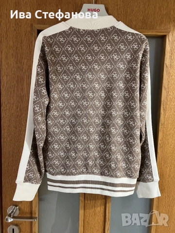Ново уникално спортно горнище оригинално Guess , снимка 2 - Спортни екипи - 52511165