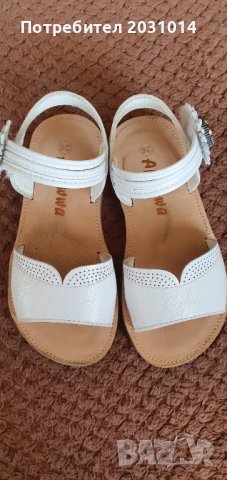 Детски сандалки естествена кожа купени за 38 лв сега -20лв, снимка 1