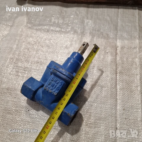 Кран Тротоарен, снимка 2 - Резервни части за машини - 50795828