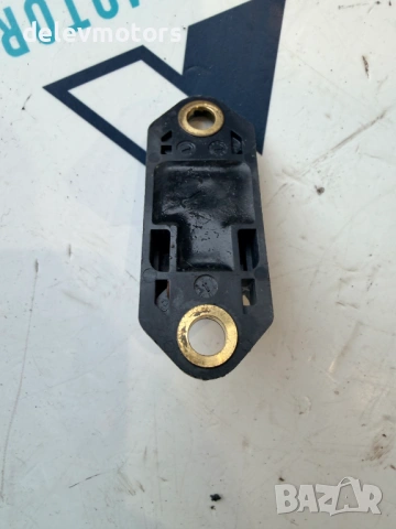 3C0907651 сензор за ускорение от Volkswagen Golf 6 2.0 TDI DSG GTD, 170 ph., engine CGF, 2010, снимка 3 - Части - 53229955