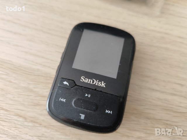 MP3 player SanDisk CLIP Sport PLUS 16GB, снимка 9 - MP3 и MP4 плеъри - 44143418