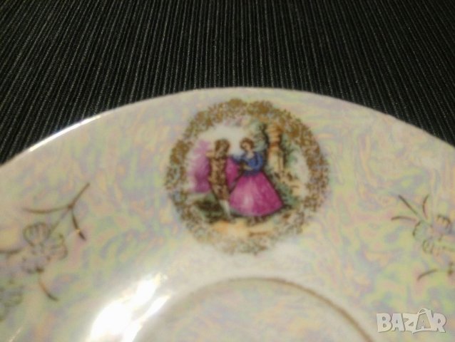 Красива ретро чинийка, снимка 3 - Антикварни и старинни предмети - 35428353