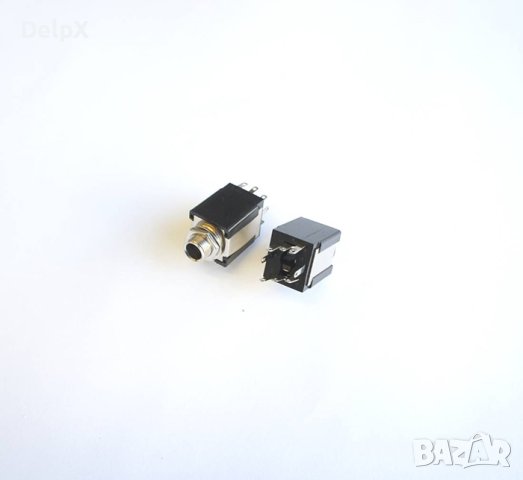 Букса за панелен монтаж 8pin с превключване черна STEREO 6,3mm JACK(ж)